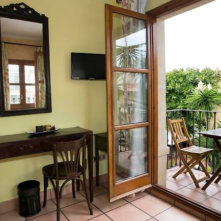 Hotel Restaurante La Masieta Creixell Eksteriør billede
