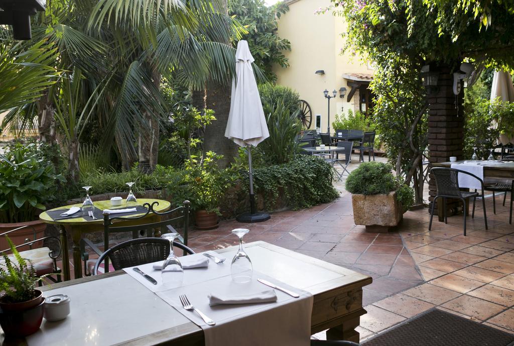 Hotel Restaurante La Masieta Creixell Eksteriør billede