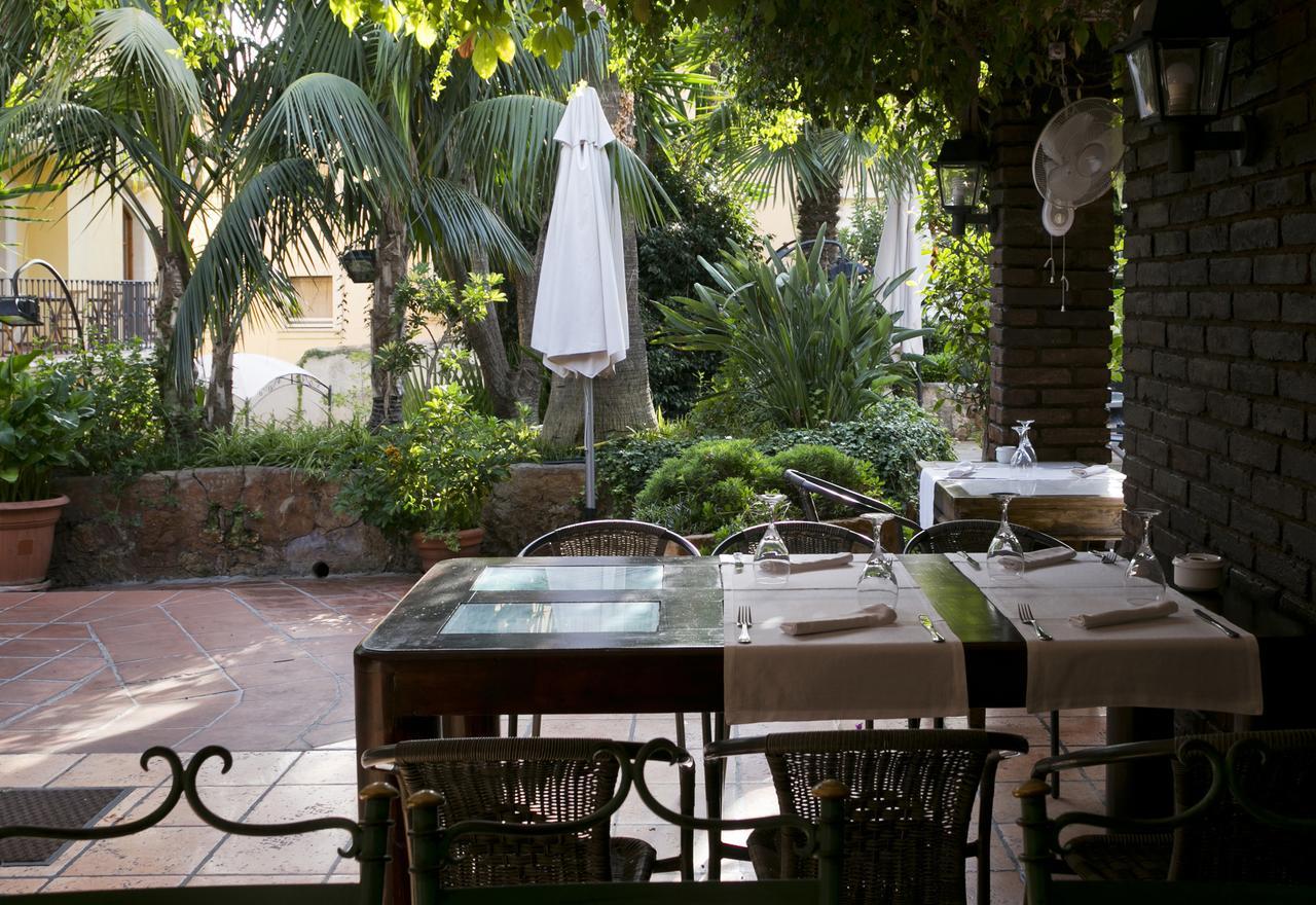 Hotel Restaurante La Masieta Creixell Eksteriør billede